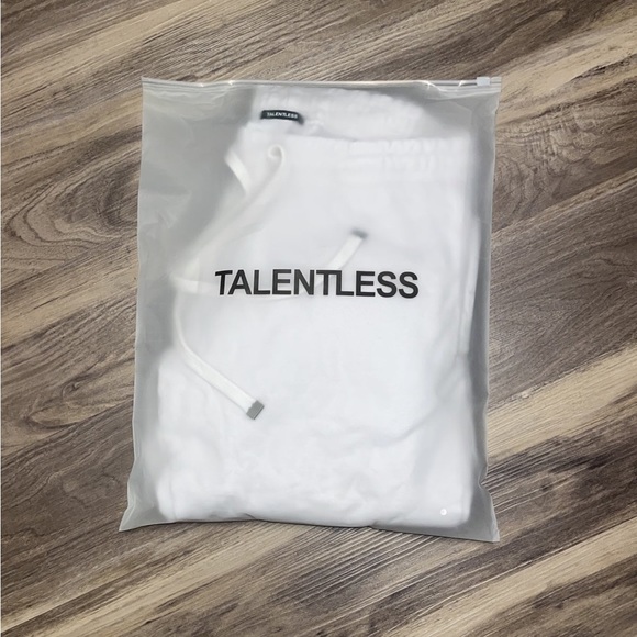 NWT Talentless Joggers L - Picture 9 of 10